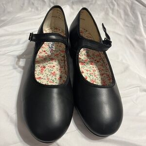 Capezio women’s tap shoes